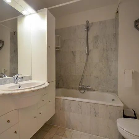 Апартаменты Near And Dunes, Cleaning Included *